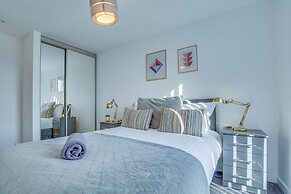 Sheffield 11th Floor City View Apartment