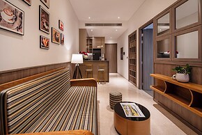 The MarQ - Enchanted Hideaway