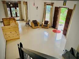 Elepath Lodge - Pinnawala