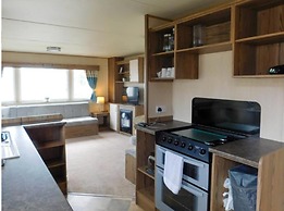Lynch Lane Lodge - Relax in Weymouth