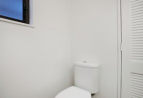 Parnell Vista 2BR Apartment with Seaview