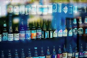 Paradox Plaza Hotel Near Delhi Airport