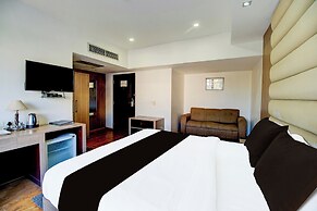 Paradox Plaza Hotel Near Delhi Airport