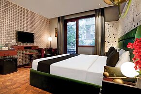Paradox Plaza Hotel Near Delhi Airport