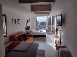 Loft Centro Internacional con balcón 608