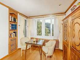 Lush Apartment With Indoor Pool