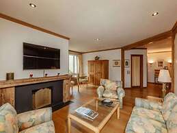 Lush Apartment With Indoor Pool