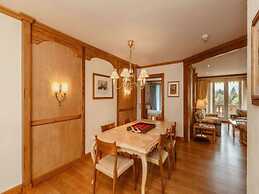 Lush Apartment With Indoor Pool