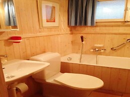 Cosy Chalet With top View