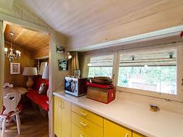 Cosy Chalet With top View
