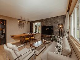 Lush Apartment With Terrace Views