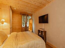 Lush Apartment With Terrace Views