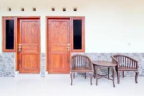 Hotel O Sleman Near Bandara Adi Sutjipto Formerly Joglo Sorogenen