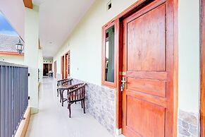 Hotel O Sleman Near Bandara Adi Sutjipto Formerly Joglo Sorogenen