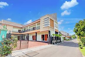Hotel O Sleman Near Bandara Adi Sutjipto Formerly Joglo Sorogenen