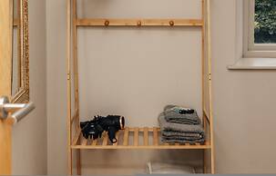 Nixey Cottage - From 250 Per Night