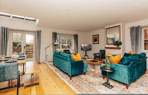 Nixey Cottage - From 250 Per Night