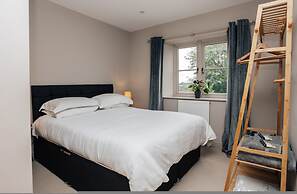 Nixey Cottage - From 250 Per Night