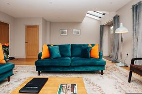 Nixey Cottage - From 250 Per Night