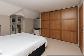 Nixey Cottage - From 250 Per Night