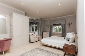 The Partridge - From 1000 Per Night