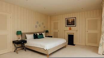 The Partridge - From 1000 Per Night