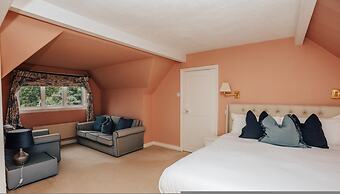 The Partridge - From 1000 Per Night