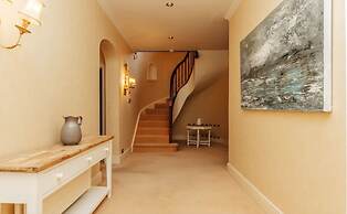 The Partridge - From 1000 Per Night