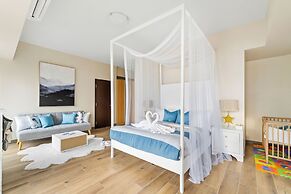 Bayshore Luxe by Prime
