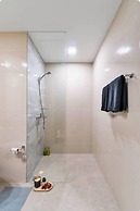 Bayshore Luxe by Prime