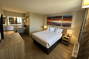 Days Inn by Wyndham Farmington NM