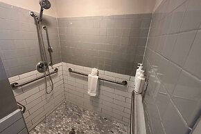 Days Inn by Wyndham Farmington NM