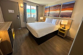 Days Inn by Wyndham Farmington NM