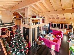 Beautiful Modern Chalet in the Gstaad Region