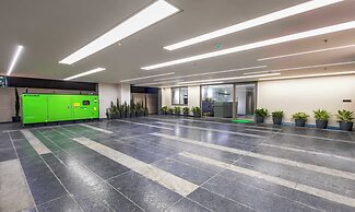 Treebo Lalitha, Rk Beach