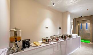 Treebo Lalitha, Rk Beach