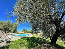 Country House With Pool and AC in Senigallia - the Ginestra