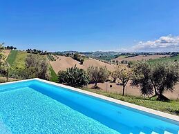 Country House With Pool and AC in Senigallia - the Ginestra