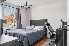 5-bed-rooms House With Jacuzzi, Free Parking, and 2 Toilets-bath in Ma