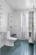 5-bed-rooms House With Jacuzzi, Free Parking, and 2 Toilets-bath in Ma