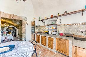 Torre Del Melograno With Heated Pool