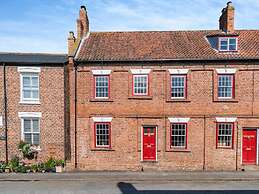 Papist Hall Cottages