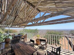 Luxury 2 Story Loft in Boutique Lodge 2 With Free Savannah Adventure 4