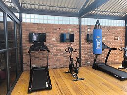 Luxury 2 Story Loft in Boutique Lodge 2 With Free Savannah Adventure 4