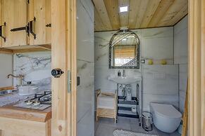 Luxury Glamping House Pia