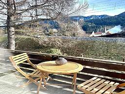 Cosy Chalet With Garden