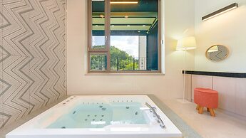 Gangneung Cresostay Pension