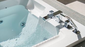 Gangneung Cresostay Pension