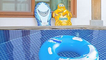 Gyeongju Adamwon Hanok Dokchae Pension