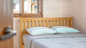 Gyeongju Adamwon Hanok Dokchae Pension